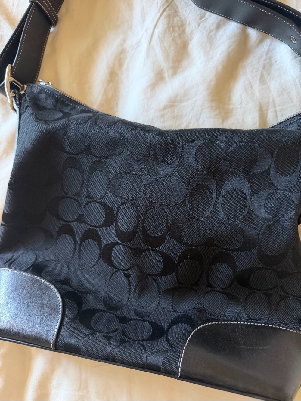 Coach Black Canvas Shoulder/Crossbody Bag - Picture 2 of 10